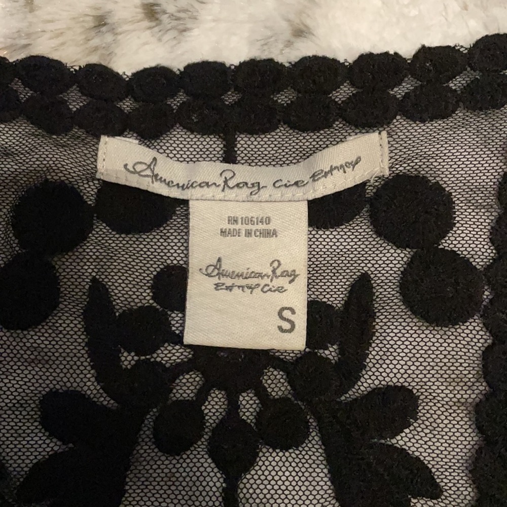 American Ragcie Black Lace Blouse - Picture 4 of 7